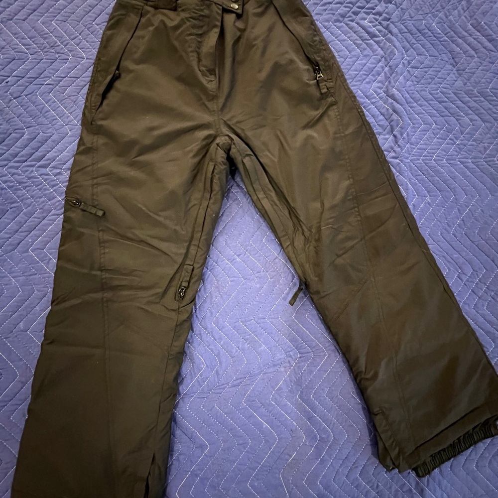 Girls ski pants.